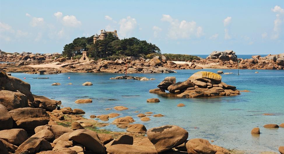 La Côte de Granit Rose - Camping *** Armor Loisirs à Trébeurden, pitch rental, mobile homes and chalet, swimming pool campsite on the Pink Granite Coast near Perros Guirec-Ploumanac'h-Côtes d'Armor-Bretagne - Camping Armor Loisirs