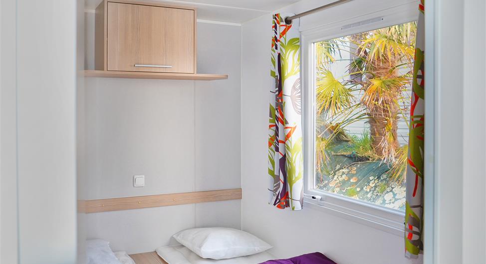 Camping Côte de Granit Rose with indoor heated pool - 2-bedroom mobile home sea view pitches 64-65 - Camping Armor Loisirs