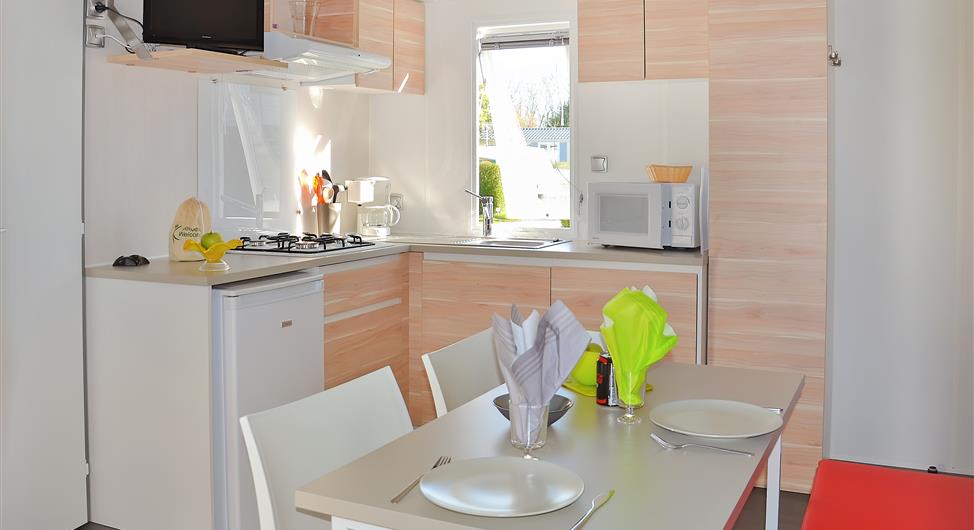 Camping Côte de Granit Rose - camping accès plage 2 bedroom mobile home pitch 8 - Camping Armor Loisirs