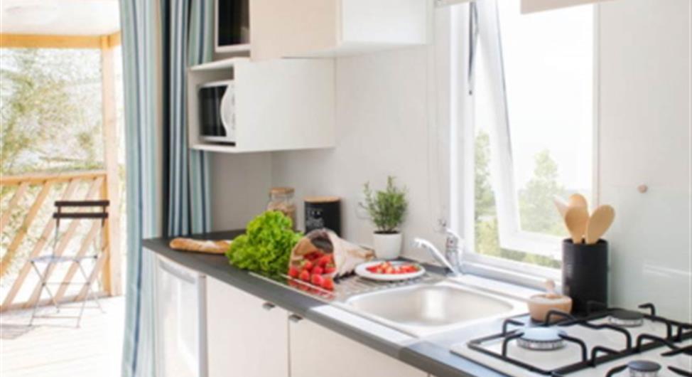 Camping Côte de Granit Rose - Mobile home LOGGIA 2 bedrooms pitch 9 and 82 camping heated pool  - Camping Armor Loisirs