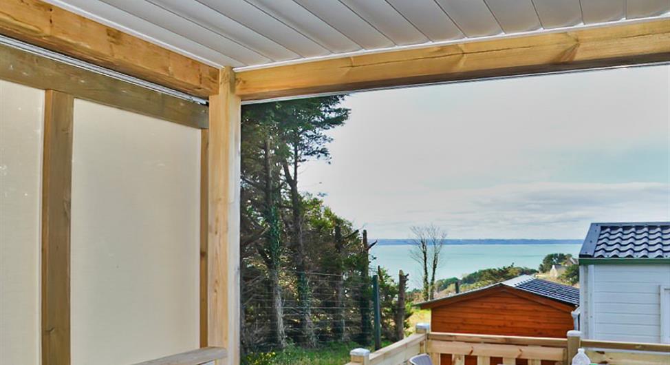 3-star campsite Côte de Granit Rose 3-bedroom mobile home pitch 96 sea view covered terrace - Camping Armor Loisirs