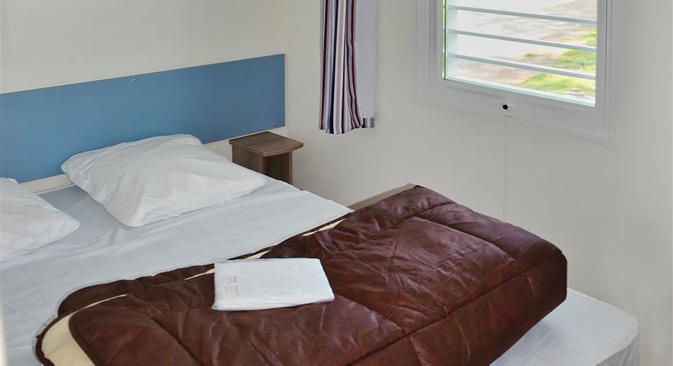 3-star campsite Côte de Granit Rose 3-bedroom mobile home pitch 96 sea view covered terrace - Camping Armor Loisirs