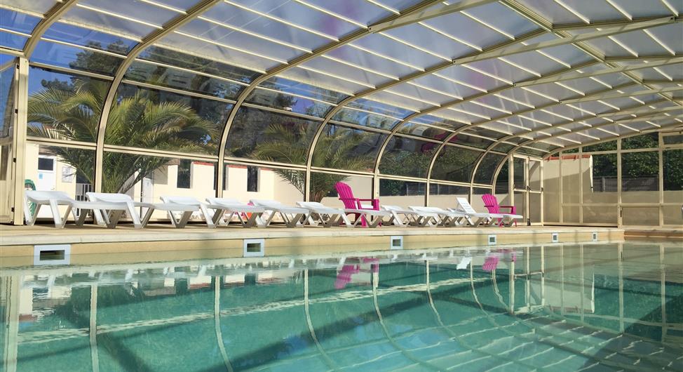 covered and heated swimming pool camping armor loisirs trebeurden  perros guirec ploumanach - Camping Armor Loisirs
