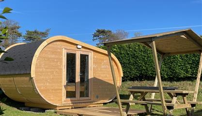hobbit location insolite 4 personnes - Camping Armor Loisirs